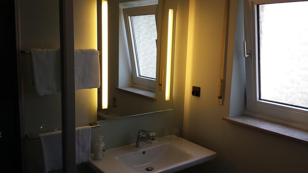 Hotel Henry دريش المظهر الخارجي الصورة